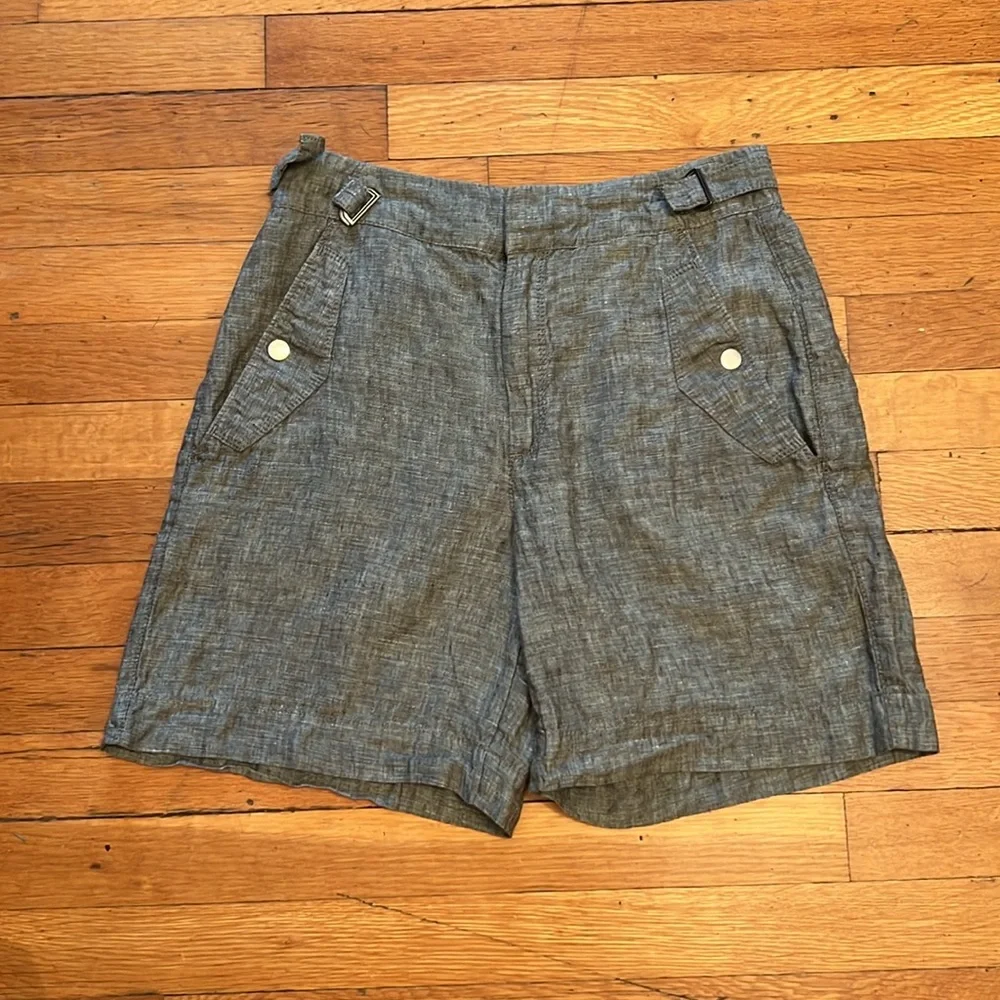 Athleta Voyager Linen Shorts in Green, size 4